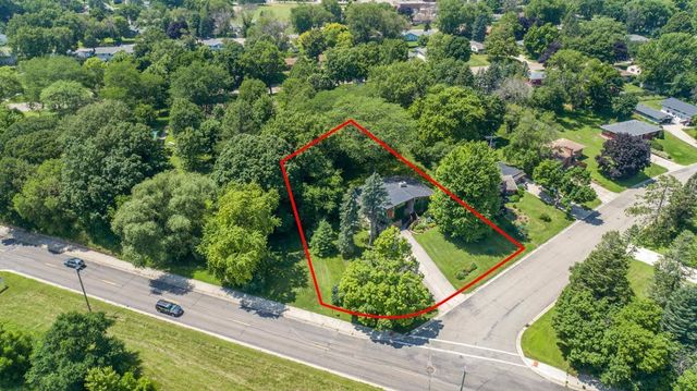 360 Thomas Avenue, Owatonna, MN 55060