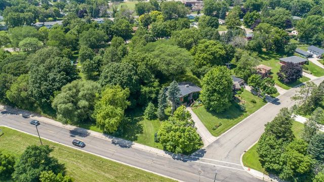 360 Thomas Avenue, Owatonna, MN 55060