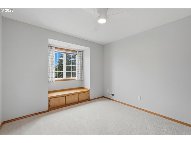 2350 Nw 26TH Ave, Camas, WA 98607
