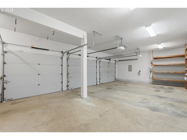 2350 Nw 26TH Ave, Camas, WA 98607
