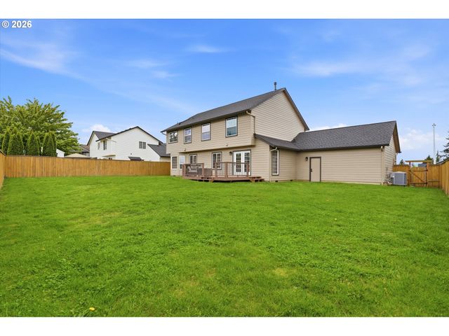 2350 Nw 26TH Ave, Camas, WA 98607