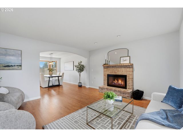 2350 Nw 26TH Ave, Camas, WA 98607