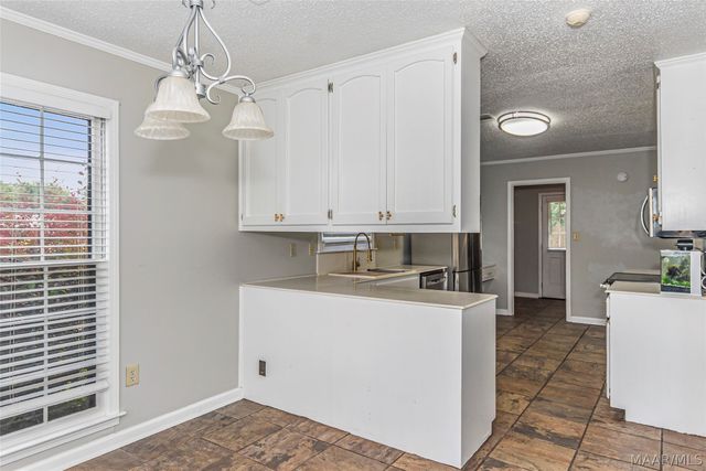 6800 Inverness Road, Montgomery, AL 36116