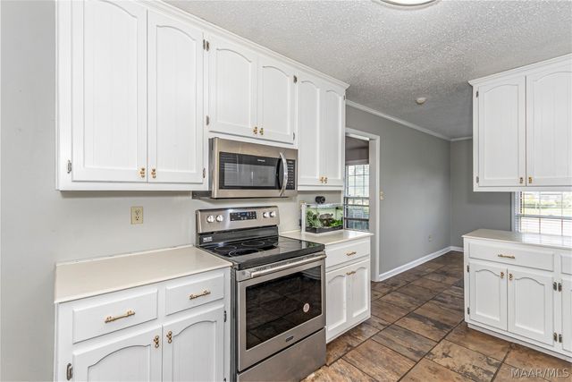 6800 Inverness Road, Montgomery, AL 36116