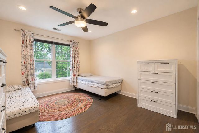 2736 Park Avenue, South Plainfield, NJ 07080