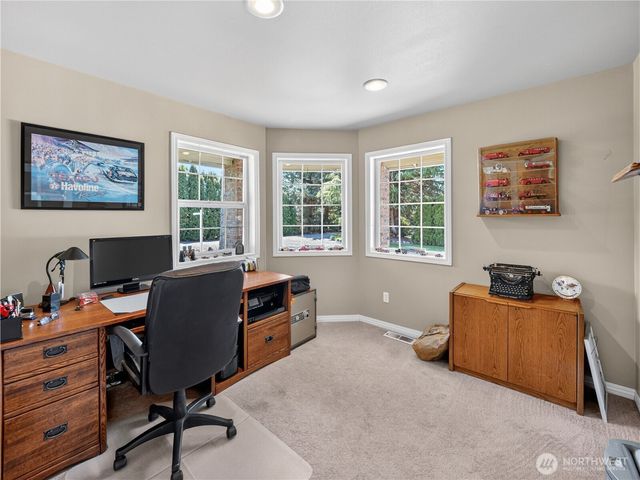 26224 SE 425th Street, Enumclaw, WA 98022