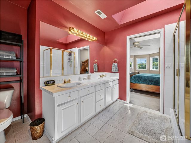 26224 SE 425th Street, Enumclaw, WA 98022