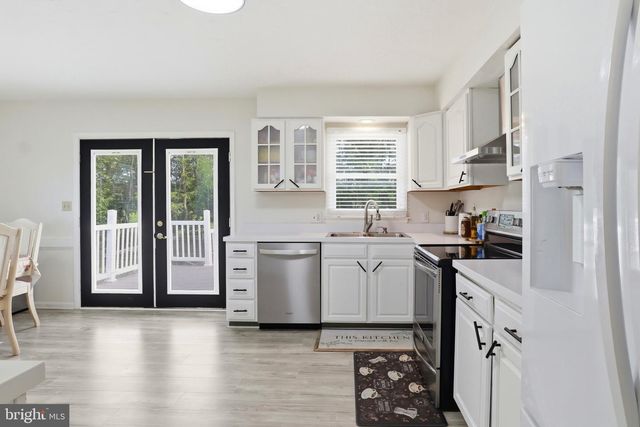 152 POPLAR RD, New Oxford, PA 17350