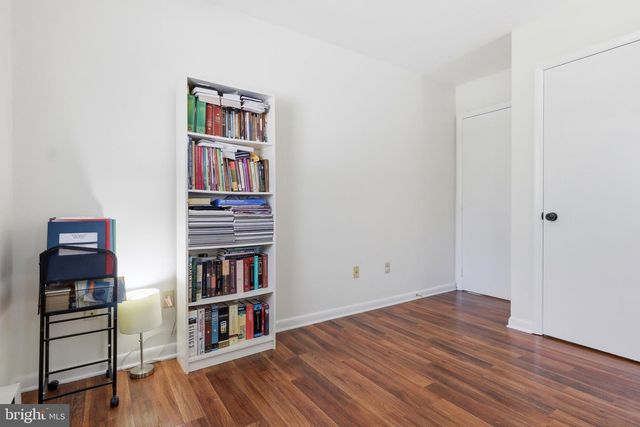 152 POPLAR RD, New Oxford, PA 17350