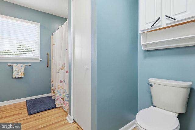 152 POPLAR RD, New Oxford, PA 17350