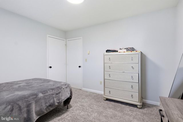 152 POPLAR RD, New Oxford, PA 17350