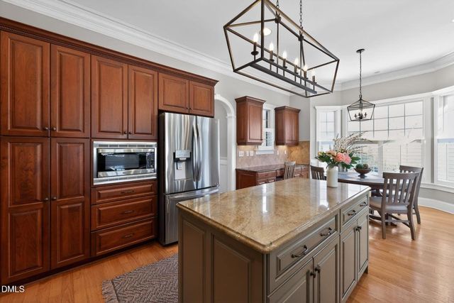 2601 Whistleberry Court, Apex, NC 27539