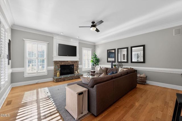 2601 Whistleberry Court, Apex, NC 27539