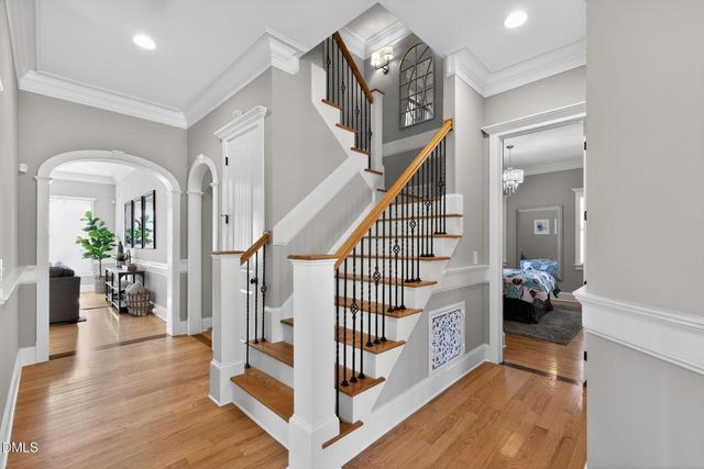 2601 Whistleberry Court, Apex, NC 27539