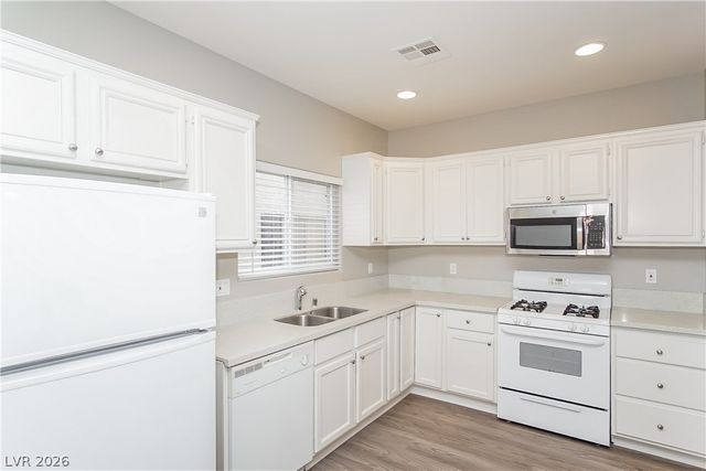 4361 Cottontail Lane, Las Vegas, NV 89121