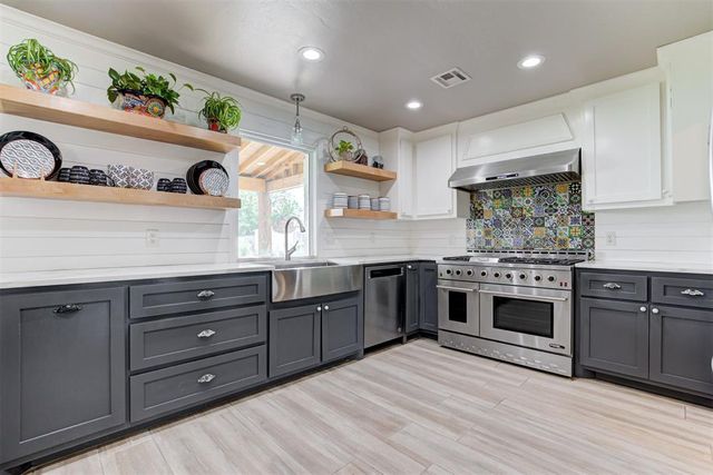 8204 Woodchuck Road, Yukon, OK 73099