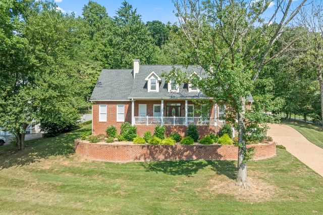 1566 N Plantation Dr, Cookeville, TN 38506