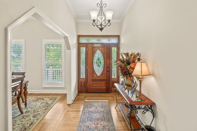 1566 N Plantation Dr, Cookeville, TN 38506