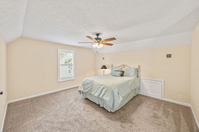 1566 N Plantation Dr, Cookeville, TN 38506