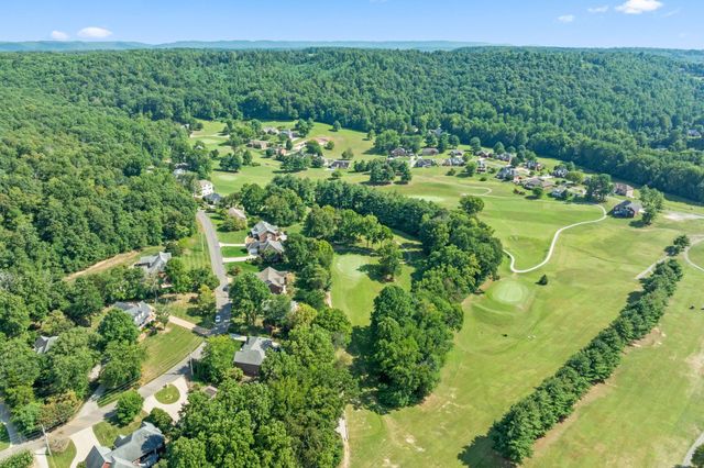 1566 N Plantation Dr, Cookeville, TN 38506