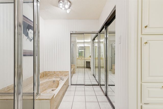 2100 Friendly Drive 3014, Arlington, TX 76011