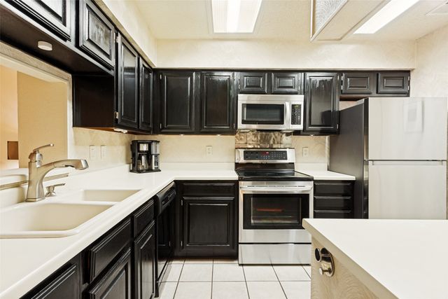 2100 Friendly Drive 3014, Arlington, TX 76011