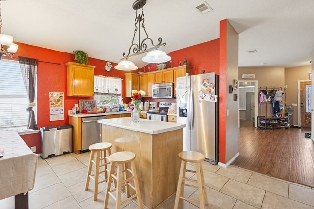 7007 Glenshire Drive, Arlington, TX 76002