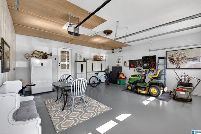 934 PINECREST CIRCLE, Sylacauga, AL 35151