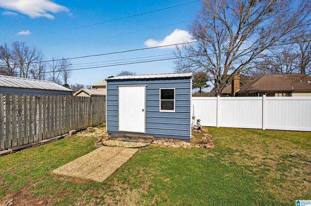 934 PINECREST CIRCLE, Sylacauga, AL 35151