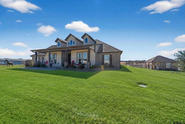 23151 Champion Dr., Lindale, TX 75771