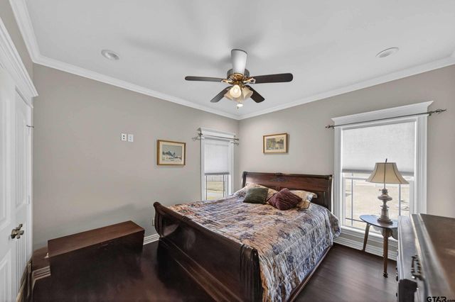 23151 Champion Dr., Lindale, TX 75771