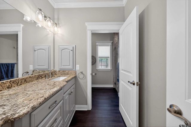 23151 Champion Dr., Lindale, TX 75771