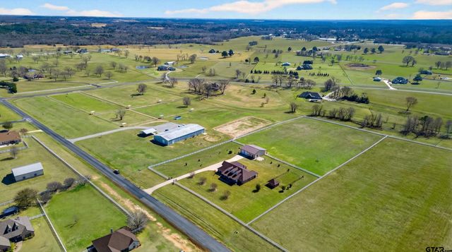 23151 Champion Dr., Lindale, TX 75771