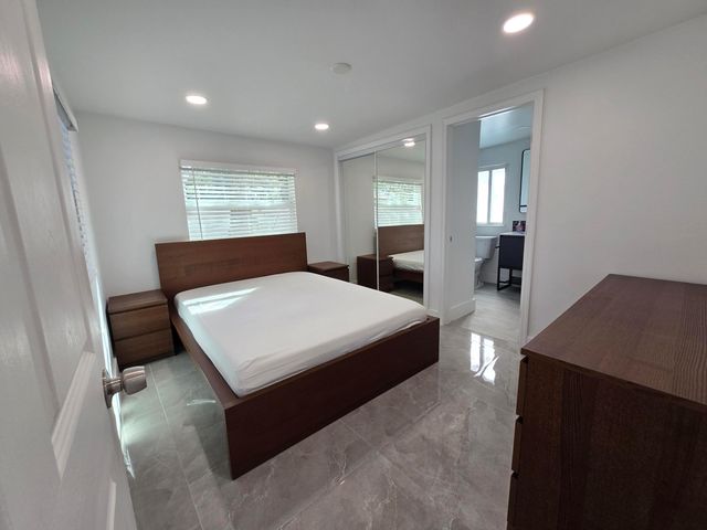4648 SW 24th Avenue Unit 2, Dania Beach, FL 33312