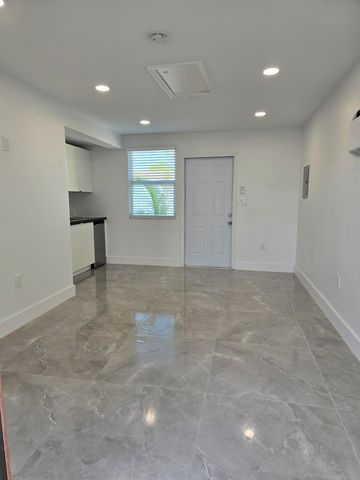 4648 SW 24th Avenue Unit 2, Dania Beach, FL 33312