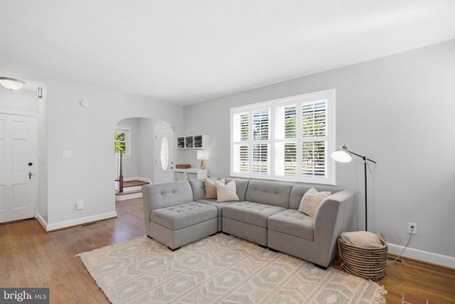 4308 EAST WEST HWY, University Park, MD 20782