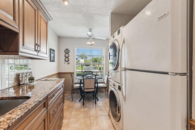 1051 Orange Terrace 103, Delray Beach, FL 33445