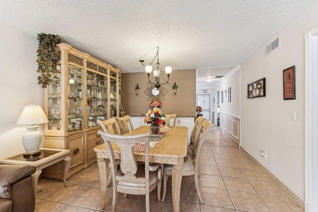 1051 Orange Terrace 103, Delray Beach, FL 33445