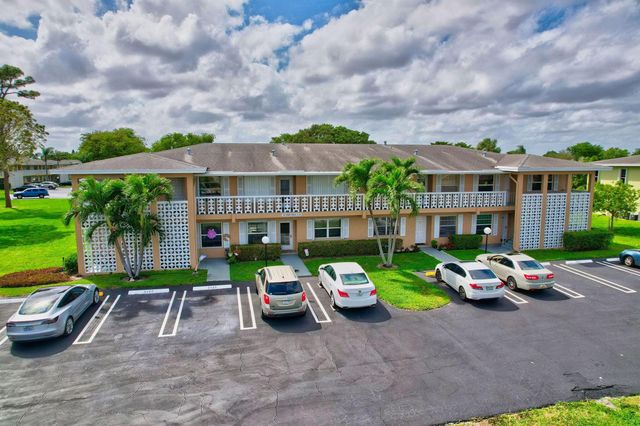 1051 Orange Terrace 103, Delray Beach, FL 33445