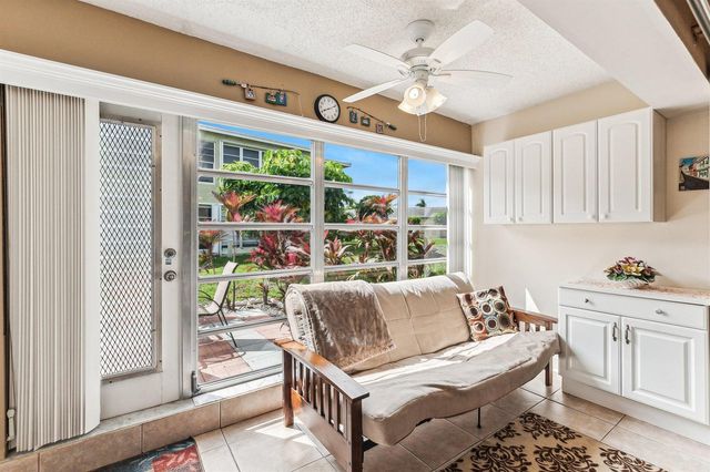 1051 Orange Terrace 103, Delray Beach, FL 33445