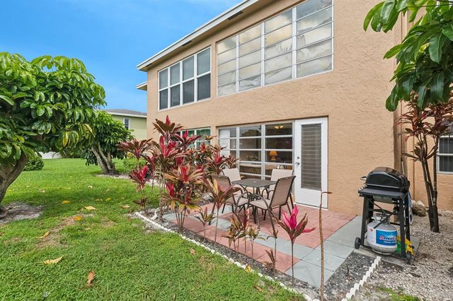 1051 Orange Terrace 103, Delray Beach, FL 33445