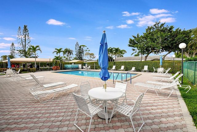 1051 Orange Terrace 103, Delray Beach, FL 33445