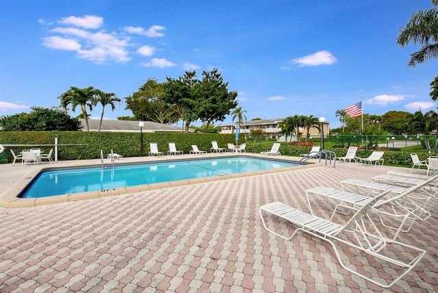 1051 Orange Terrace 103, Delray Beach, FL 33445