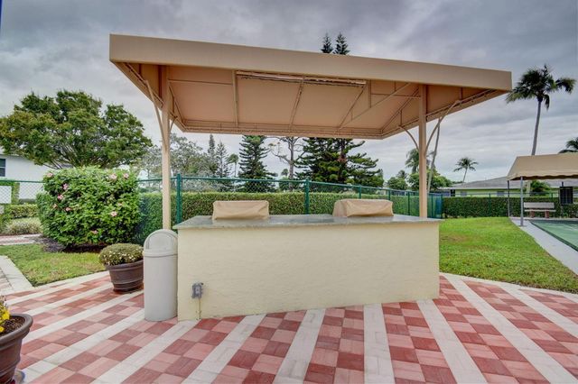 1051 Orange Terrace 103, Delray Beach, FL 33445