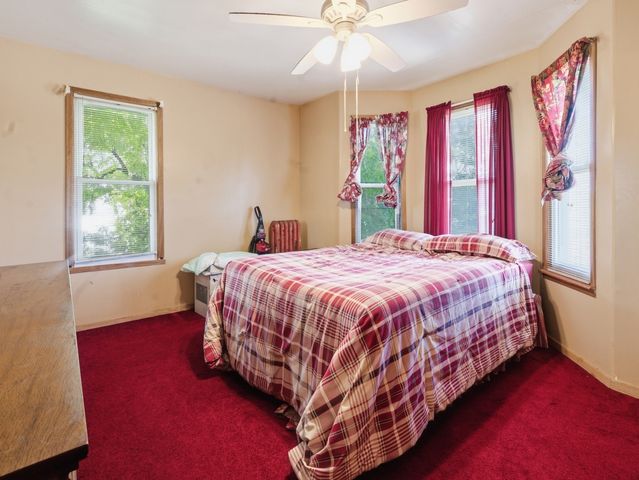 458 Winston Avenue, Joliet, IL 60433