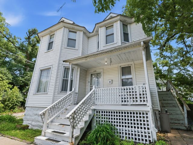 458 Winston Avenue, Joliet, IL 60433