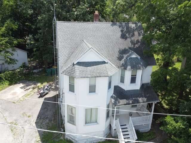 458 Winston Avenue, Joliet, IL 60433