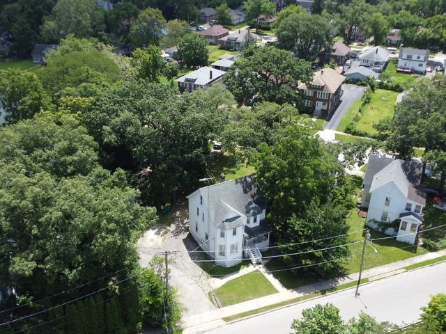 458 Winston Avenue, Joliet, IL 60433