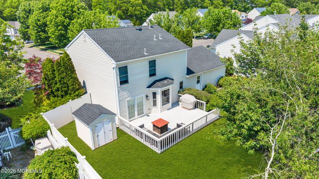 37 Grand Teton Avenue, Howell, NJ 07731