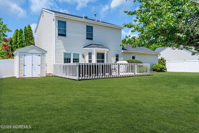37 Grand Teton Avenue, Howell, NJ 07731